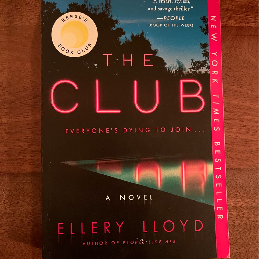 The club by Ellery Lloyd
